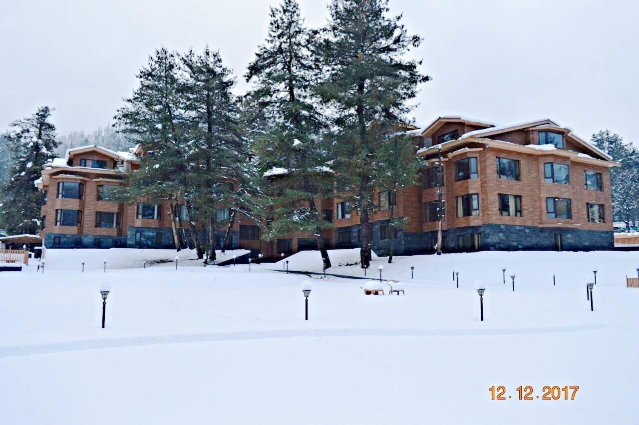 Hotel Royal Hillton Pahalgām Exteriér fotografie