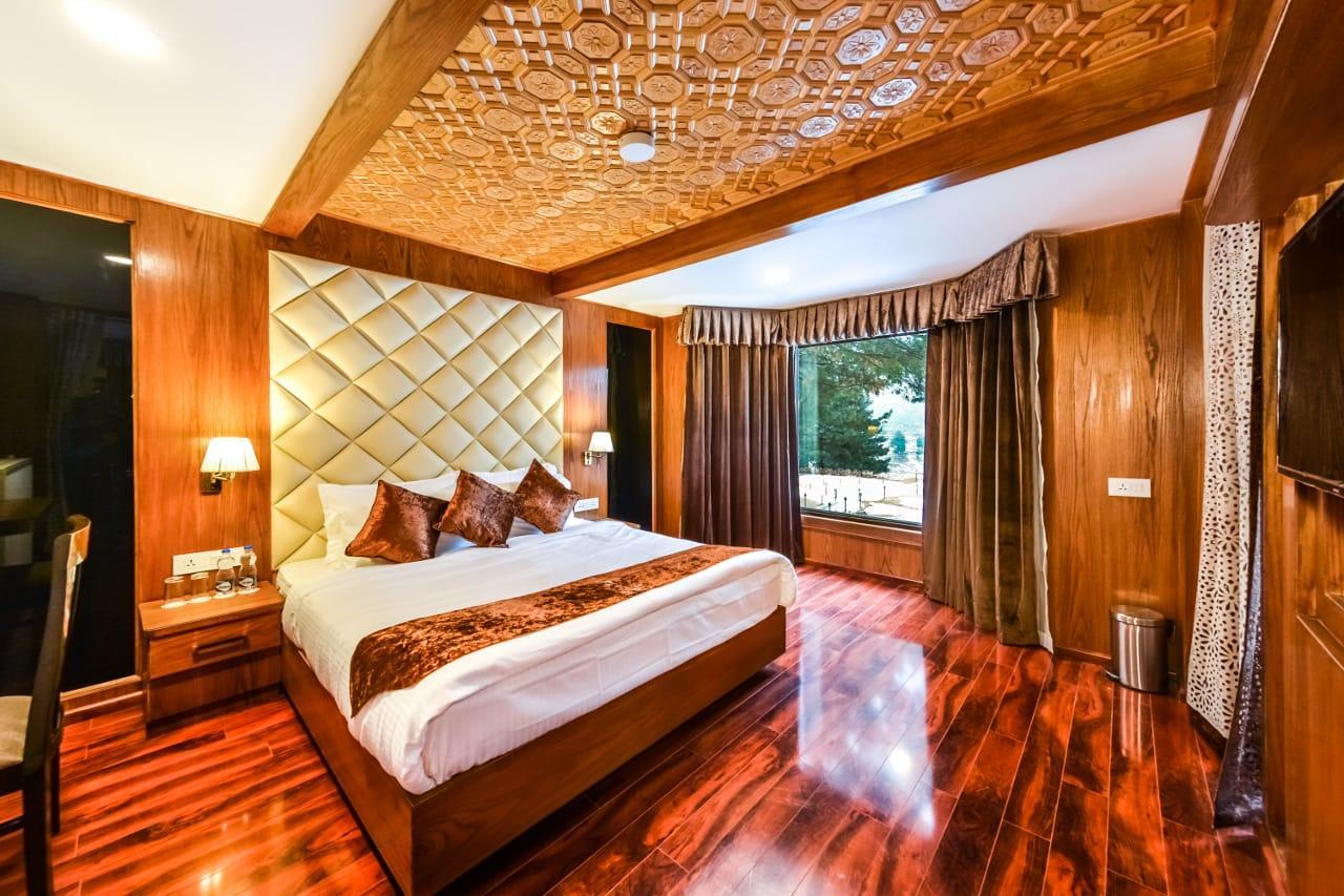 Hotel Royal Hillton Pahalgām Exteriér fotografie