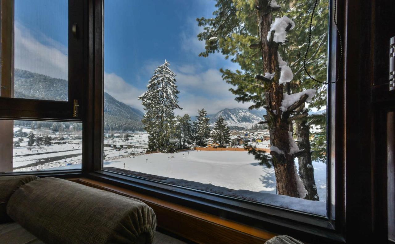 Hotel Royal Hillton Pahalgām Exteriér fotografie