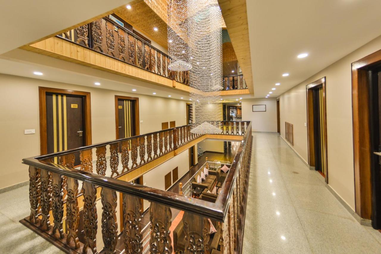 Hotel Royal Hillton Pahalgām Exteriér fotografie